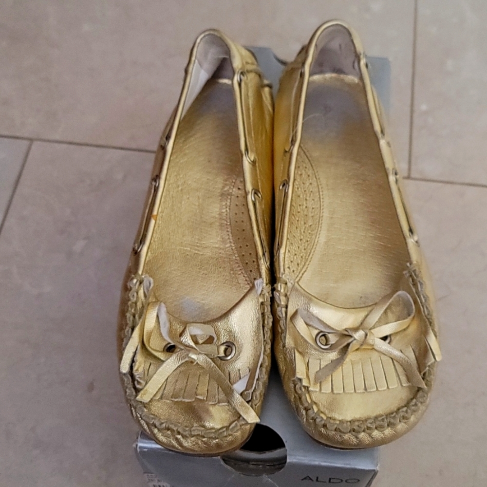 Aldo gold moccasin shoes